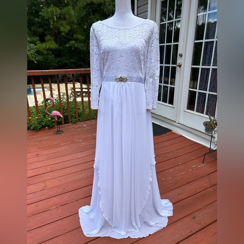 New Ever Pretty size 18w new with tag Simple Style